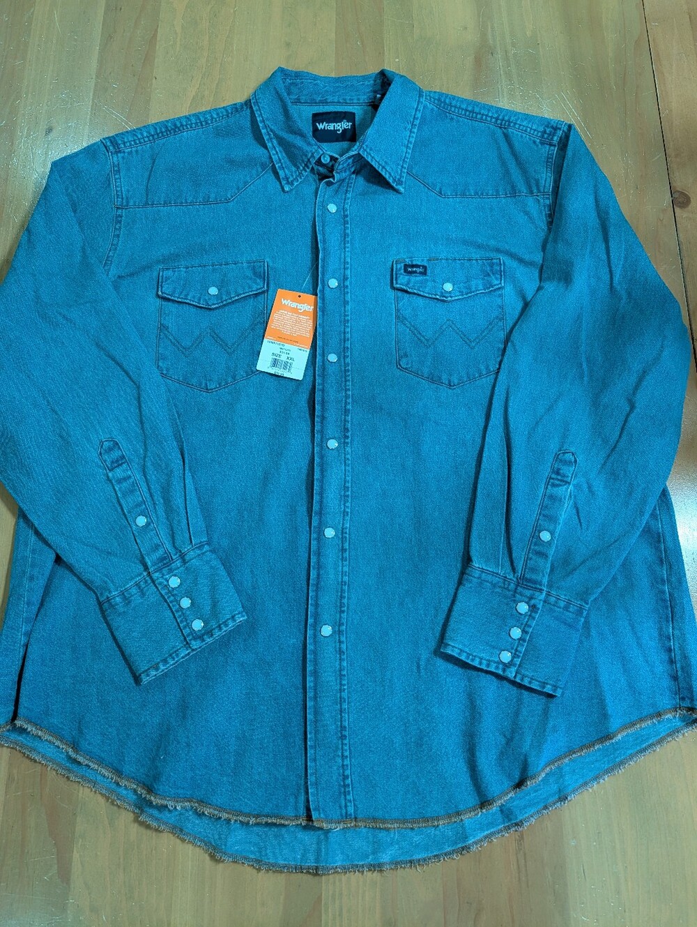 Wrangler Cowboy Cut Denim Western Shirt Light Wash Raw Hem Pearl Snap New XXL